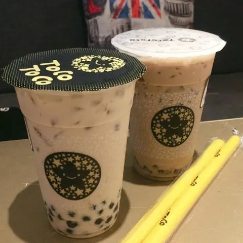 Ly Trà Sữa Uống Mỗi Ngày Có Tốt Không? Cảnh Báo Rủi Ro & Lời Khuyên Ly Trà Sữa Uống Mỗi Ngày Có Tốt Không? Cảnh Báo Rủi Ro & Lời Khuyên