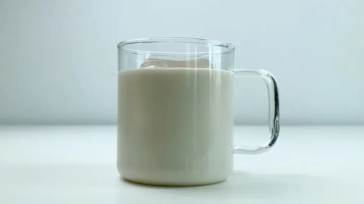 Cách Làm Trà Sữa Ủ Lạnh (cold Brew Milk Tea) Thơm Ngon Chuẩn Vị Tại Nhà Cách Làm Trà Sữa Ủ Lạnh (cold Brew Milk Tea) Thơm Ngon Chuẩn Vị Tại Nhà