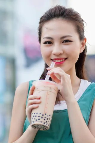 Đi Trà Sữa Là Gì? Khám Phá Văn Hóa, Tác Hại Và Kinh Nghiệm "chill" Cùng Ly Trà Sữa Đi Trà Sữa Là Gì? Khám Phá Văn Hóa, Tác Hại Và Kinh Nghiệm "chill" Cùng Ly Trà Sữa