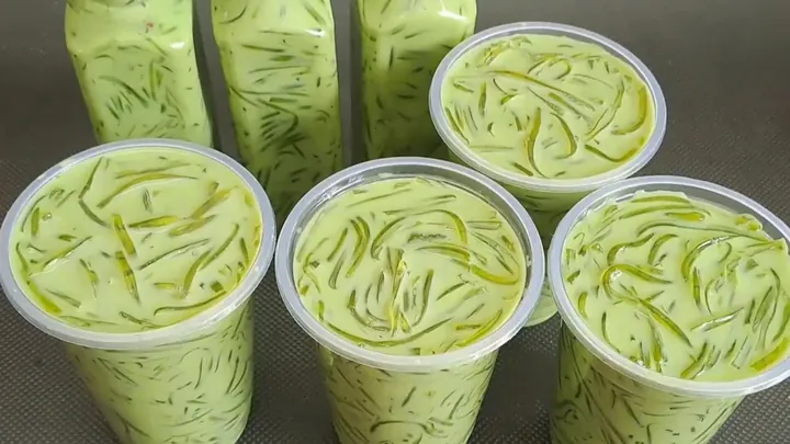 Dùng Trà Gì Để Pha Trà Sữa Ngon Chuẩn Vị? Khám Phá Các Loại Trà Phổ Biến Dùng Trà Gì Để Pha Trà Sữa Ngon Chuẩn Vị? Khám Phá Các Loại Trà Phổ Biến
