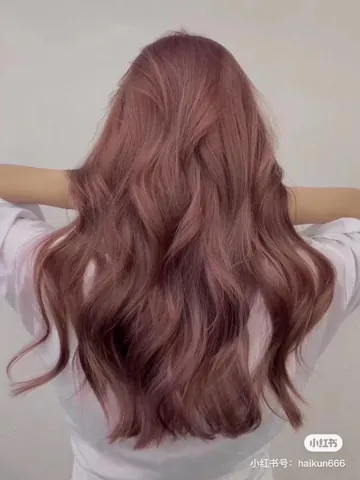 Nâu Hồng Trà Sữa: Ý Tưởng Nhuộm Tóc Trendy, Bí Quyết Chăm Sóc & Màu Phai Chuẩn Nhất Nâu Hồng Trà Sữa: Ý Tưởng Nhuộm Tóc Trendy, Bí Quyết Chăm Sóc & Màu Phai Chuẩn Nhất