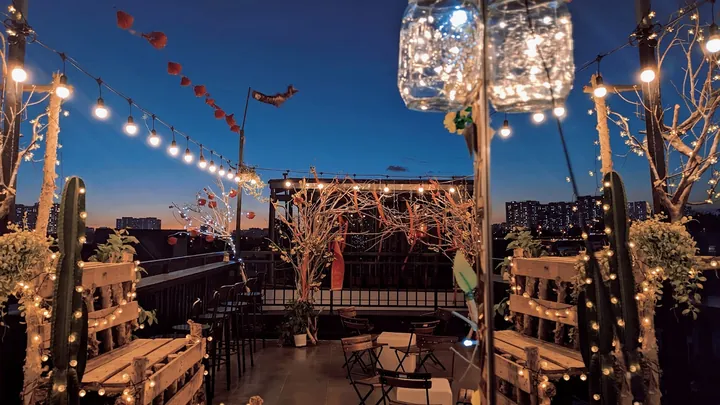 Top Quán Trà Sữa View Đẹp Ở Thủ Đức: Chill, Sống Ảo & Ngon Tuyệt Top Quán Trà Sữa View Đẹp Ở Thủ Đức: Chill, Sống Ảo & Ngon Tuyệt