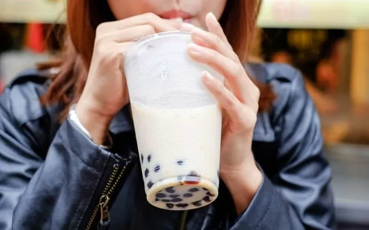 Trà Sữa Trân Châu: Những Tác Hại Tiềm Ẩn Đối Với Sức Khỏe Cần Biết