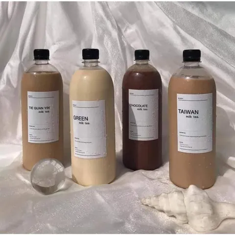 Trà Sữa Chai 1 Lít: Giá Bao Nhiêu, Mua Ở Đâu & Các Loại Phổ Biến Hiện Nay Trà Sữa Chai 1 Lít: Giá Bao Nhiêu, Mua Ở Đâu & Các Loại Phổ Biến Hiện Nay