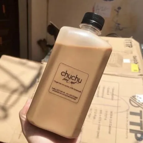 Chai Trà Sữa Chai Vuông: Nơi Bán, Dung Tích & Lưu Ý Chọn Mua Chai Trà Sữa Chai Vuông: Nơi Bán, Dung Tích & Lưu Ý Chọn Mua