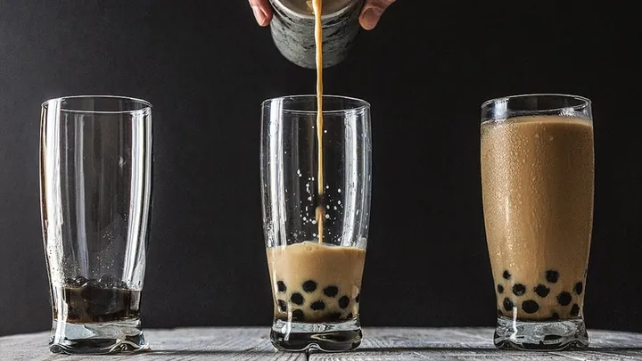 Trà Sữa Để Ngoài Được Bao Lâu? Hướng Dẫn Bảo Quản An Toàn Và Lưu Ý Trà Sữa Để Ngoài Được Bao Lâu? Hướng Dẫn Bảo Quản An Toàn Và Lưu Ý