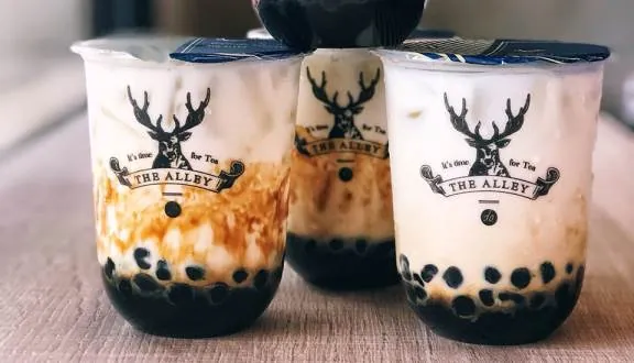 Trà Sữa Hình Con Nai: Khám Phá Thương Hiệu The Alley Độc Đáo