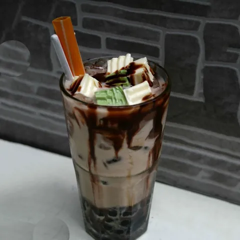 Cách Làm Trà Sữa Khúc Bạch Thơm Ngon, Béo Ngậy Tại Nhà Chuẩn Vị Quán