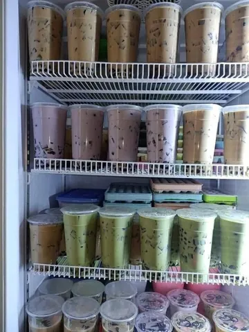 Trà Sữa Mua Về Để Được Bao Lâu? Hướng Dẫn Bảo Quản An Toàn & Giữ Vị Ngon Trà Sữa Mua Về Để Được Bao Lâu? Hướng Dẫn Bảo Quản An Toàn & Giữ Vị Ngon