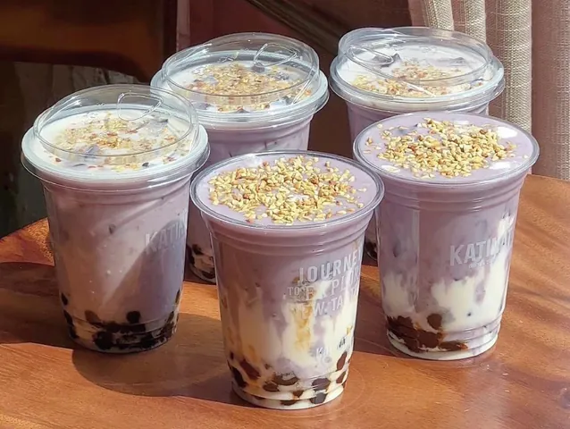 Top Quán Trà Sữa Ngon & Nổi Tiếng Quận 3: Review Chi Tiết, Giá Cả & Địa Điểm Mới Nhất 2024