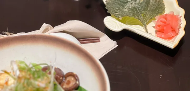 Ramen Trà Sữa: Xu Hướng Ẩm Thực Độc Lạ Và Cách Thưởng Thức Chuẩn Vị Ramen Trà Sữa: Xu Hướng Ẩm Thực Độc Lạ Và Cách Thưởng Thức Chuẩn Vị