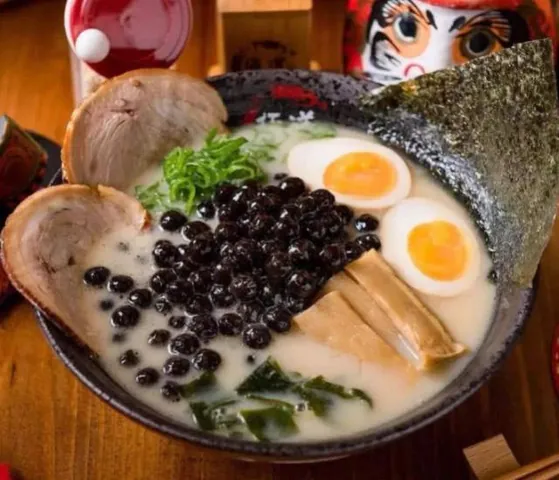 Ramen Trà Sữa: Xu Hướng Ẩm Thực Độc Lạ Và Cách Thưởng Thức Chuẩn Vị Ramen Trà Sữa: Xu Hướng Ẩm Thực Độc Lạ Và Cách Thưởng Thức Chuẩn Vị