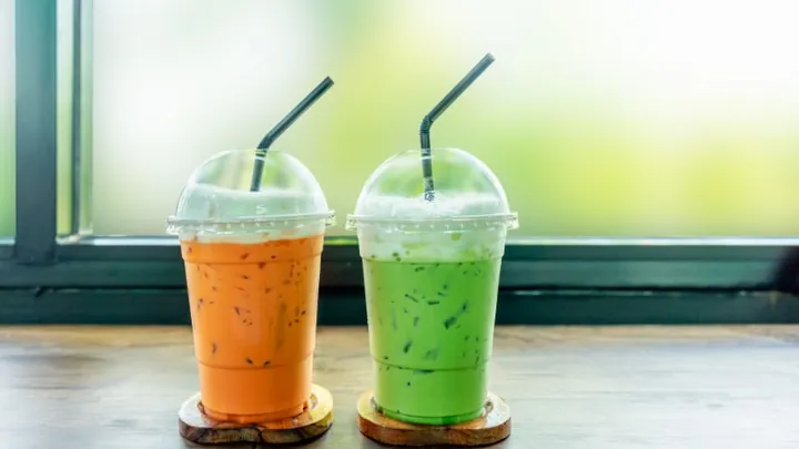 Trà Sữa Thái Xanh Bao Nhiêu Calo? Bí Quyết Uống Ngon Mà Không Tăng Cân Trà Sữa Thái Xanh Bao Nhiêu Calo? Bí Quyết Uống Ngon Mà Không Tăng Cân
