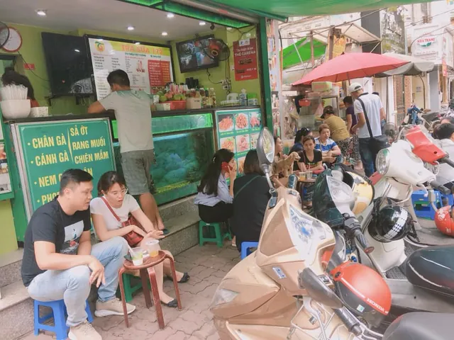 Trà Sữa Triệu Việt Vương: Địa Chỉ, Review & Món Ngon Nổi Bật 2024
