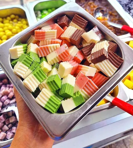 Trà Sữa Tự Chọn: Khám Phá Thế Giới Topping Đa Dạng & Cách Thưởng Thức Độc Đáo