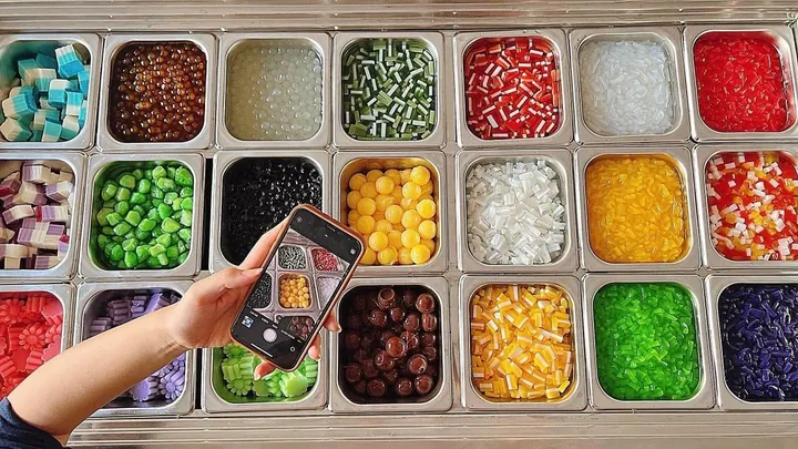 Trà Sữa Tự Chọn: Khám Phá Thế Giới Topping Đa Dạng & Cách Thưởng Thức Độc Đáo