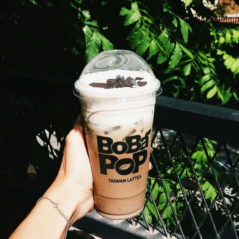 Hướng Dẫn Chi Tiết Cách Làm Trà Sữa Socola Thơm Béo Chuẩn Vị Quán Tại Nhà