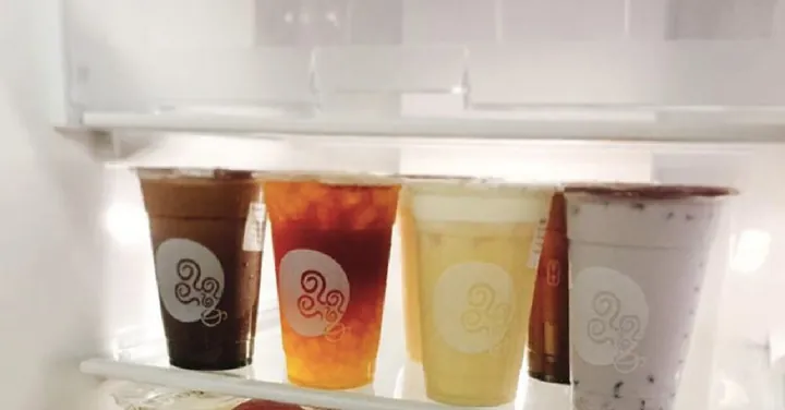 Tủ Lạnh Trưng Bày Trà Sữa & Topping: Giải Pháp Bảo Quản Tối Ưu Cho Quán