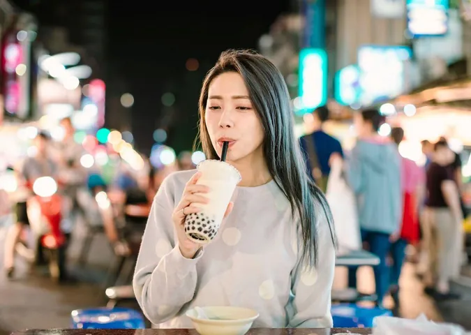 Uống Trà Sữa Có Tác Dụng Gì: Lợi Ích Sức Khỏe & Cách Uống Thông Minh